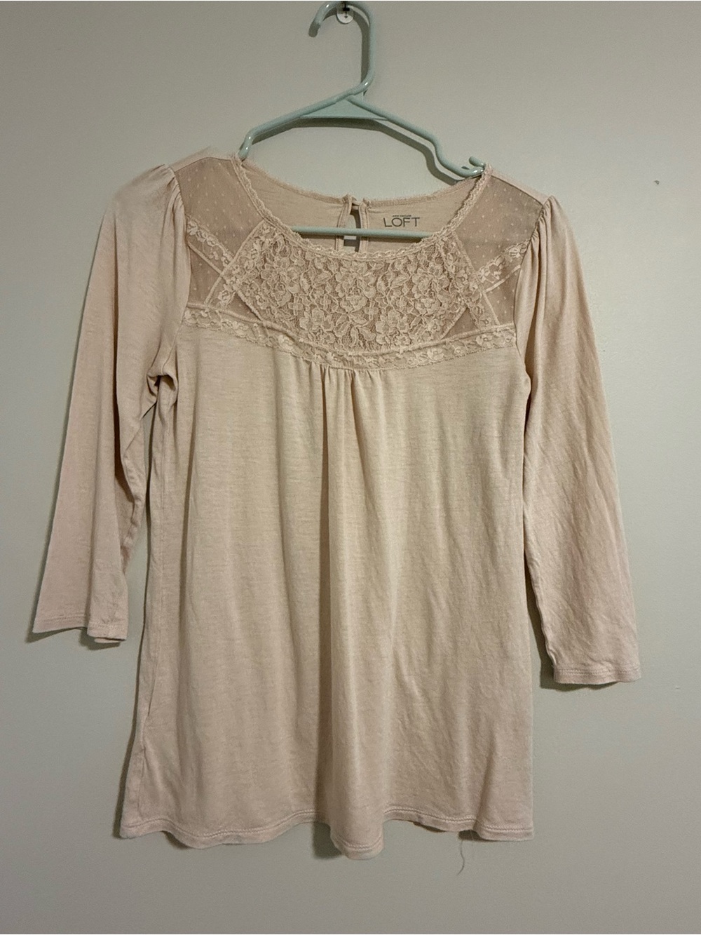 LOFT Cream Lace Yoke 3/4 Sleeve Blouse